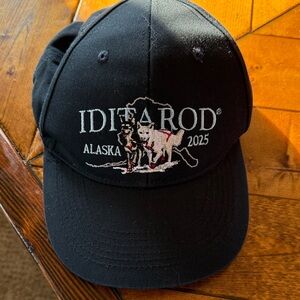 2025 Iditarod hat NWOT